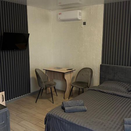 Guest House Czernihów Zewnętrze zdjęcie