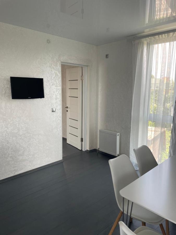 Guest House Czernihów Zewnętrze zdjęcie