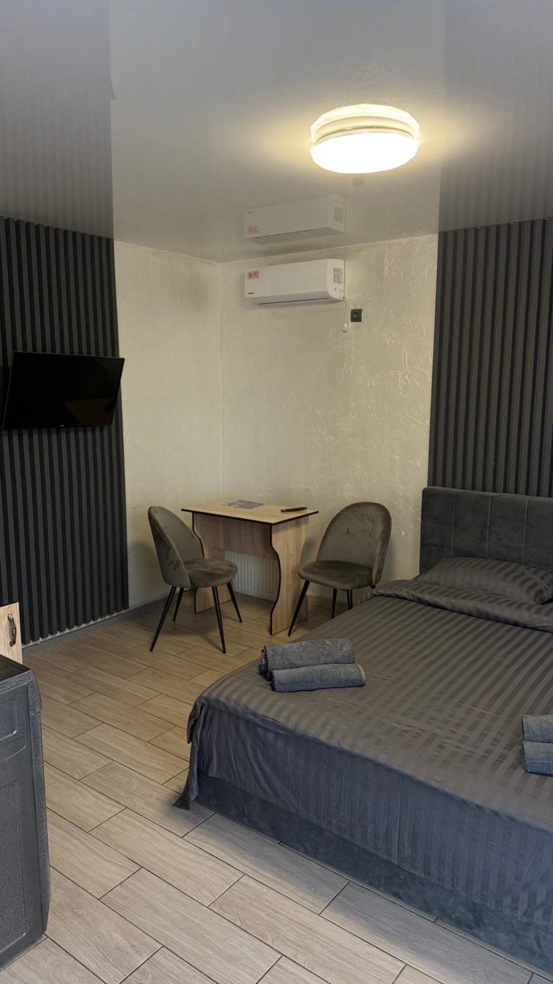 Guest House Czernihów Zewnętrze zdjęcie